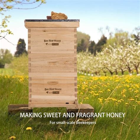 Vivohome Wooden 3 Layers 30 Frame Langstroth Honey Bee Hive Box With