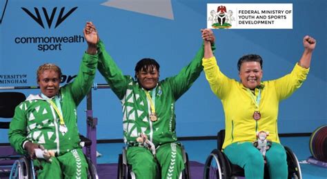 folashade oluwafemiayo breaks world record in women s powerlifting to clinch gold newspremises