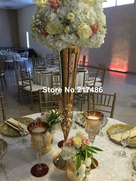Wholesale Beautiful Tall Metal Flower Vase Gold Paited Flower Stand
