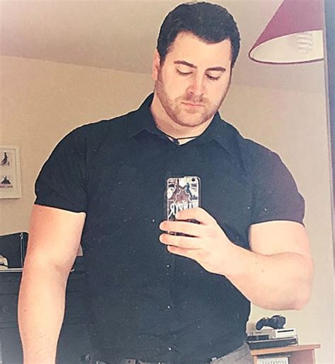 This Man Evolved From Cute Twink To Massive Hunk Tumblr Pics