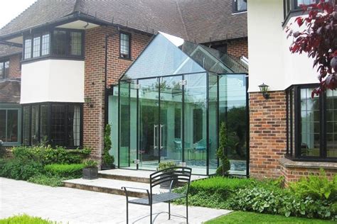 Contemporary Frameless Glass Box Extensions Room Outside®