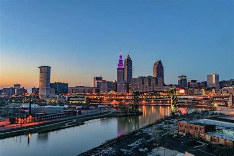 Cleveland Skyline At Sunset Photograph By Cityscape Photography Pixels