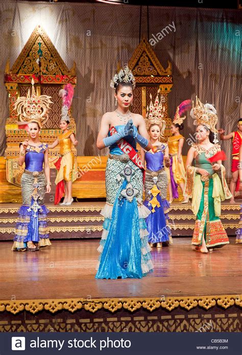 Dance, pop, electronic, club, house, techno, trance, pop year: Thai Dance and Culture Show in Papaya, Thailand,Asia Stock ...