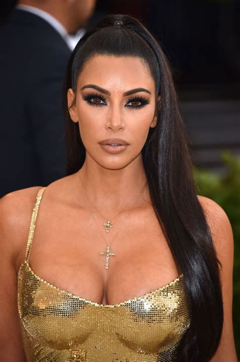 Notes on fashion, that got people talking. Kim Kardashian - MET Gala 2018 • CelebMafia