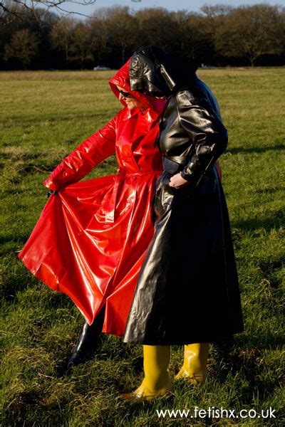 8 Red Rubber Mackintoshes Ideas Rain Wear Rubber Raincoats Rainwear Girl