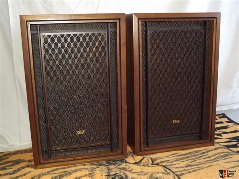 Akai Sw 155 Pair Of Vintage 4 Way Speaker System With Original Boxs