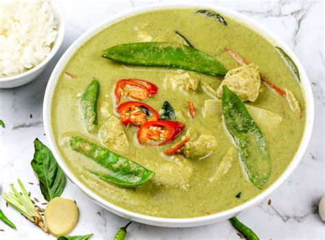 Thai Green Curry Chicken Satyams Kitchen