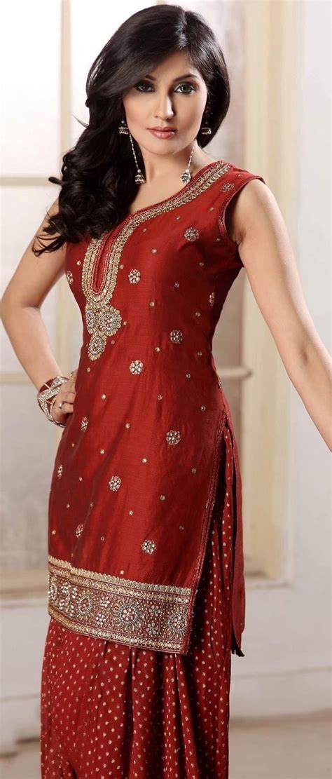 Punjabi Suits Latest Indian Patiala Salwar Kameez Collection 2018 19 Indian Dresses Fashion