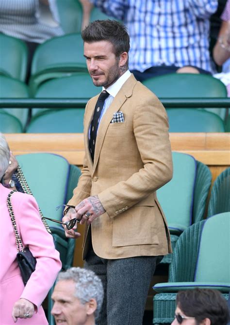 David Beckham In Completo Elegante Conquista Tutti A Wimbledon