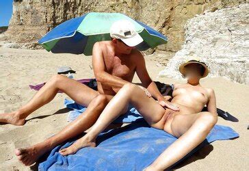 Playa Nudista Con Un Extrano Zb Porn