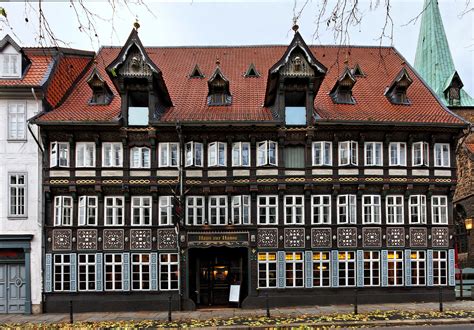 Ein ungeschnittener rundgang durch die wohnung 1 im haus hansen von haus felsenburg, schönberger strand an der ostsee. Stadtansichten - Haus zur Hanse Foto & Bild | deutschland ...