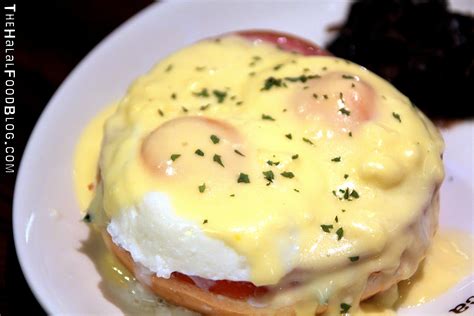 Offers breakfast, lunch, and dinner. The Coffee Bean & Tea Leaf: New Gourmet Dishes! - The ...