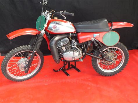 Česká zbrojovka (čz a.s.) is a czech company producing components for the automobile industry and former firearms manufacturer also known for making čz motorcycles. CZ 250 MOTOCROSS