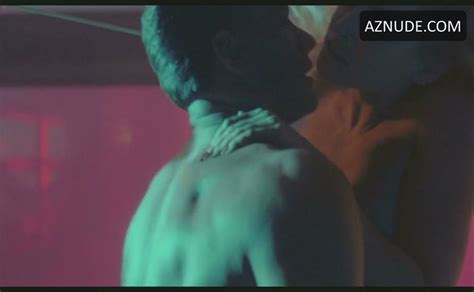 Alonna Shaw Breasts Butt Scene In Double Impact Aznude