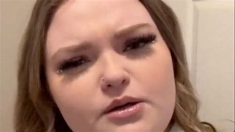 Mama Junes Daughter Honey Boo Boo 17 Slams Troll Who Criticised Her