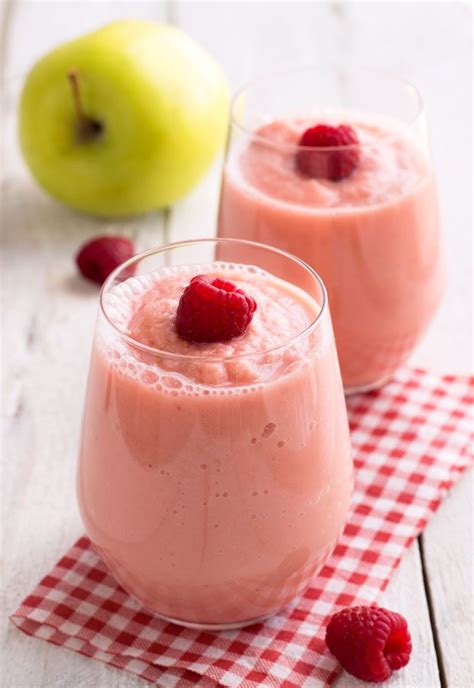 Apple Raspberry Smoothie Recipe — Eatwell101