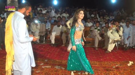 Mehak Malik Aj Pata Lagdae New Hot Mujra 2017 Youtube