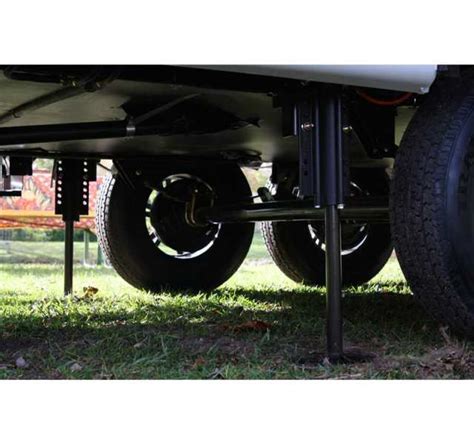 Before you unfasten, place rv leveling obstructs underneath the tires on the declining side. Super-Easy Tips and Tricks for Leveling your RV or Travel Trailer - RVshare.com