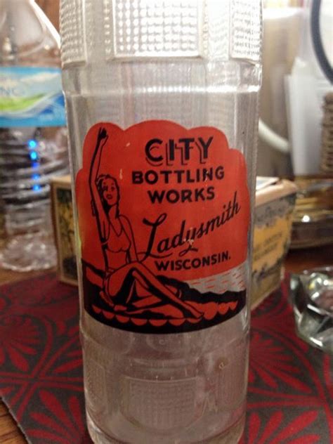 Ladysmith Acl A Rare One Wisconsin 1939 Vintage Packaging Bottle