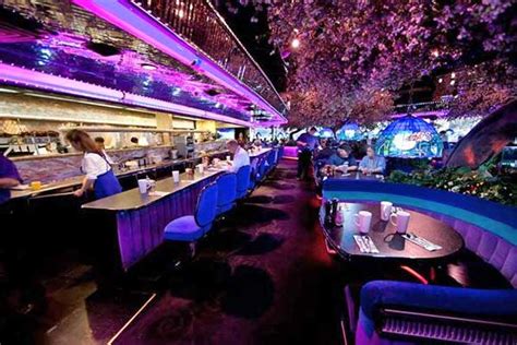 The Peppermill Restaurant And Fireside Lounge Las Vegas Urban Dining