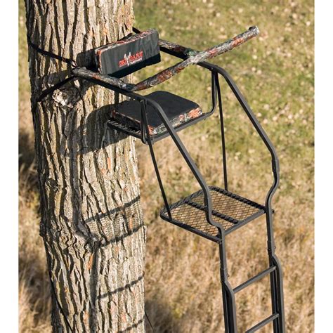 20 The Skybox™ Deluxe Ladder Tree Stand From Big Game® Treestands