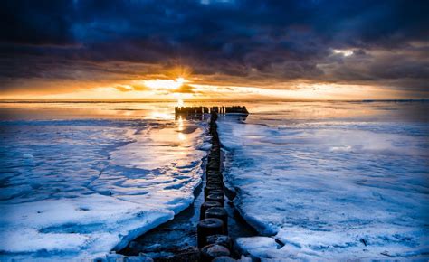 Sunrise Sunset Sea Ice Clouds Nature Ocean Winter Wallpaper 2048x1255 136359 Wallpaperup