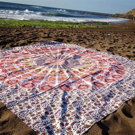 5 out of 5 stars. Colorful Psychedelic Mandala Wall Tapestry Beach Throw ...