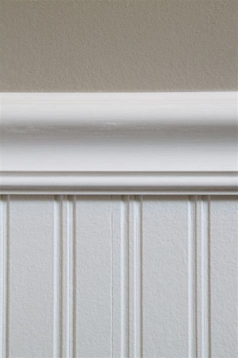 Beadboard wallpaper is more durable than traditional wallpaper but isn't quite as durable as regular beadboard panels. 30+ Best Chair Rail Ideas, Pictures, Decor and Remodel ...