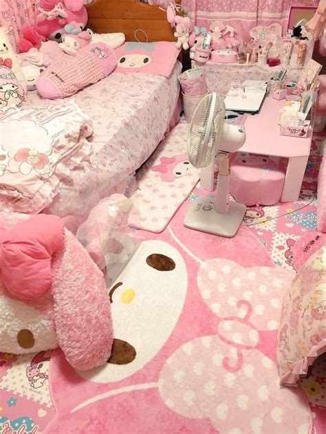 𖡎･༓ 𝐩𝐢𝐧 𝐛𝐥𝐚𝐜𝐤𝐢𝐬𝐥𝐨𝐯𝐞𝐥𝐲 Kawaii Room Kawaii Bedroom Otaku Room