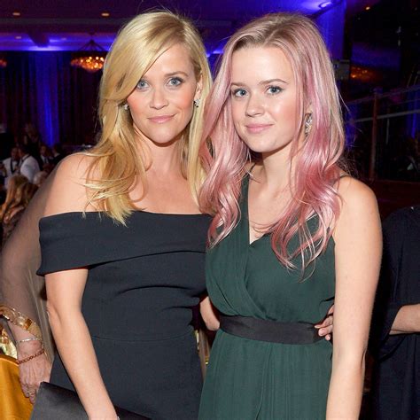 Reese Witherspoon Ryan Phillippes Daughter Ava Just Wants To Be A