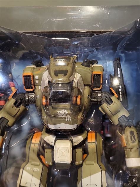 Mcfarlane Toys Titanfall 2 10 Deluxe Action Figure Bt 7274