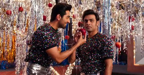 Danejones lovers touch full scene. Shubh Mangal Zyada Saavdhan movie review: Is this ...