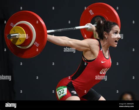 Olympic Games 2016 Weight Lifting Stock Photo Alamy