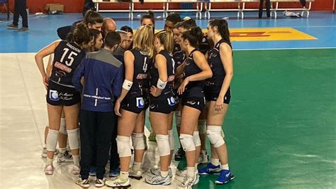 Volley femminile B1 La Luvo Barattoli Arzano è rimasta senza casa