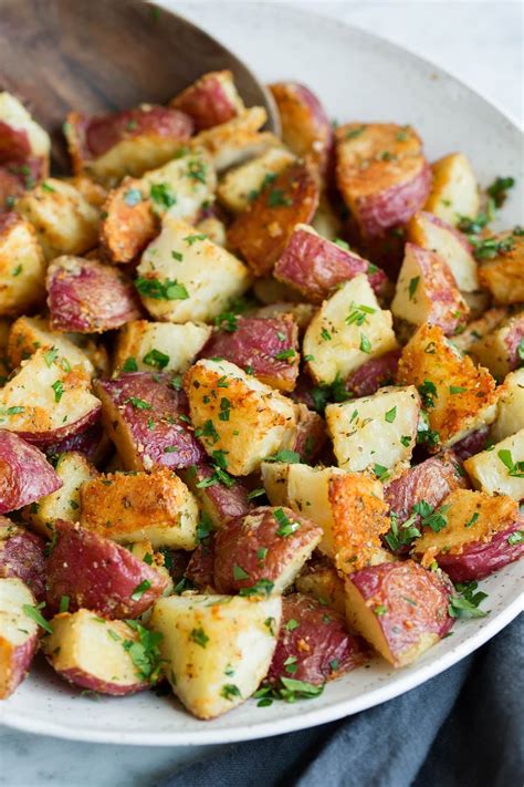 These are so delicious, and you can cook them up quickly. Roasted Potatoes with Parmesan | Healthy thanksgiving ...