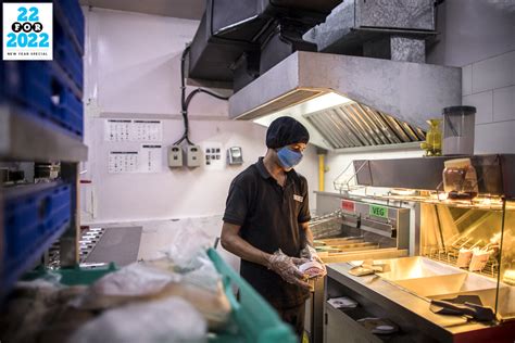 Food Technology Why Cloud Kitchens Need To Scale Up Smart Not Fast Forbes India