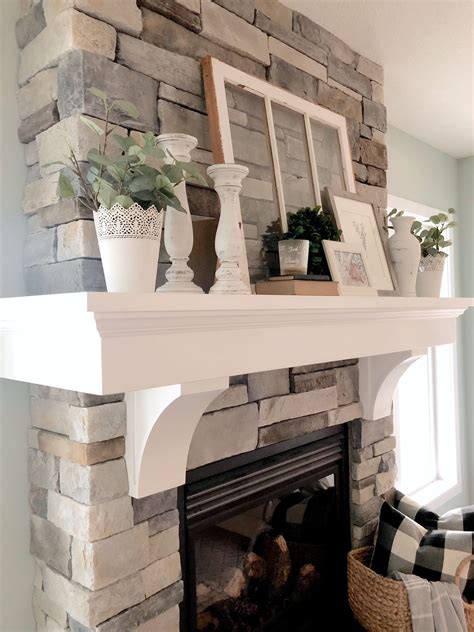 Farmhouse Style Fireplace Mantel Decor