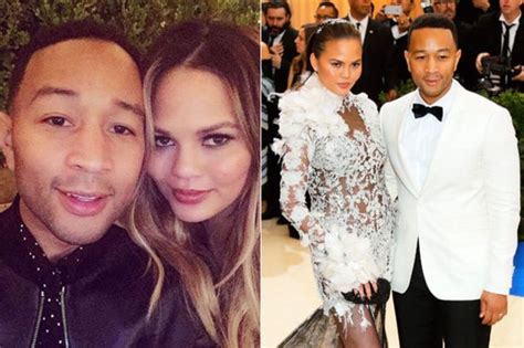 Chrissy Teigen Ditches Bra For Topless Bedroom Snap With John Legend Daily Star