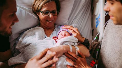 Grandmother 61 Gives Birth To Her Granddaughter Good Morning America