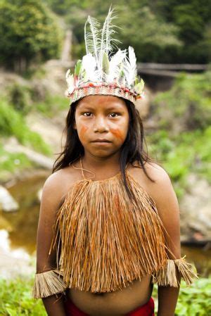 Yagua Girl In The Amazon Jungle Of Peru Traditional Tribal Dress Alicia Fox Photographer