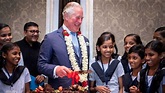 Así celebra el Príncipe Carlos su cumpleaños: en la India y con Katy Perry
