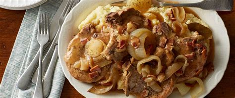This dish is always a huge hit with my family and friends, and it is also very once you have your pork chops, place them in the slow cooker and add the teriyaki sauce. Slow-Cooker Smothered Pork Chops recipe from Betty Crocker