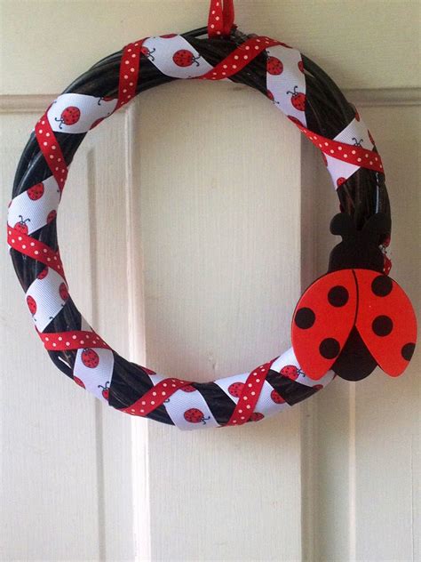 Ladybug wreath. Everyone loves a ladybug!! By Ellen Barry. | Ladybug wreath, Ladybug decorations ...