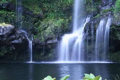 Best Hiking In Maui Waterfalls