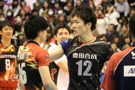 Two Japanese Volleyball Players Started Fighting On The