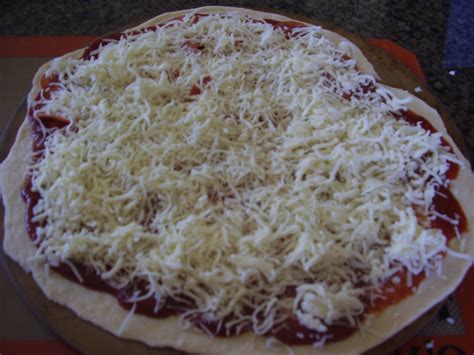 Kristis Dishes Homemade Thin Crust Pizza