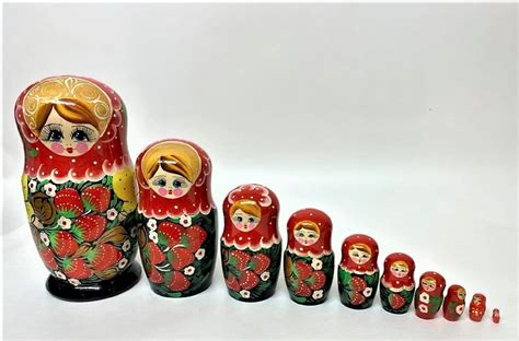 Hand Painted Russian Dolls Matryoshka Babushka Traditional 10 Dolls