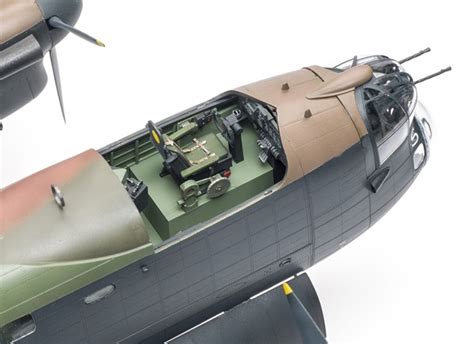 Build Review Of The Hk Avro Lancaster B Mki Scale Model Kit