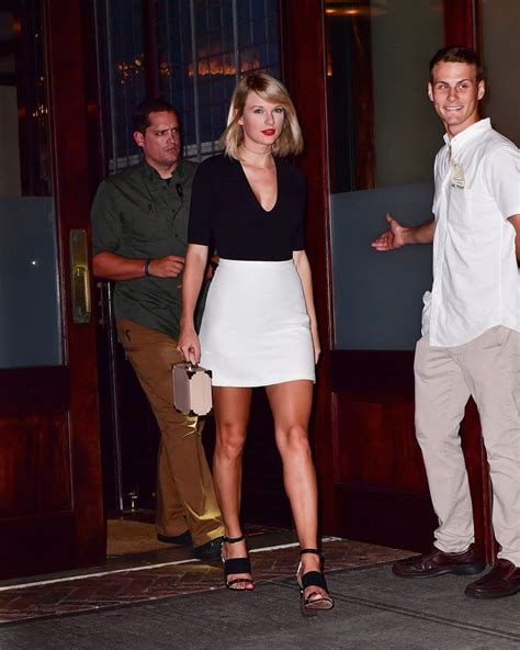 Taylor Swift Wearing A White Skirt September 2016 Popsugar Fashion
