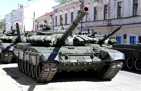 Russian T 72b3 Main Battle Tanks Afv Pinterest